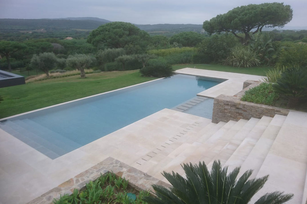 construction de piscine le Lavandou